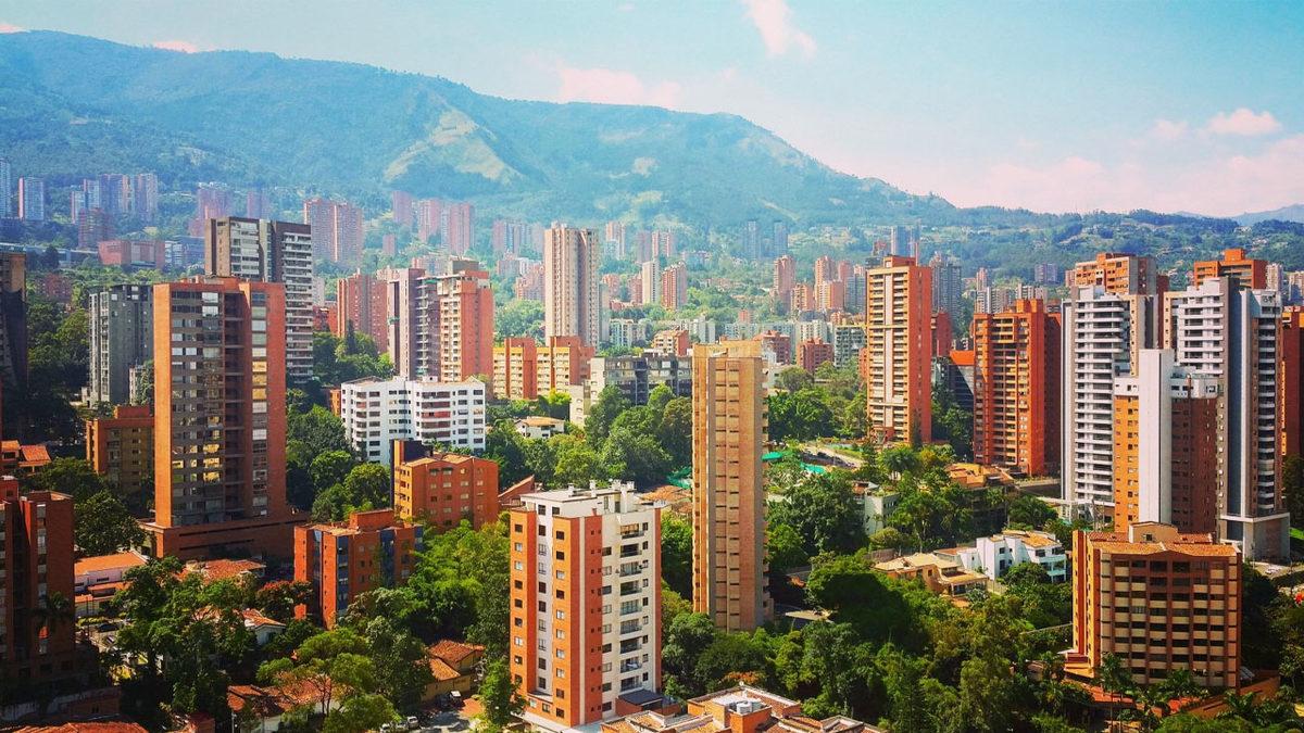 Tüm Yıl Bahar Mevsimini Yaşayan Bir Şehre Sahip Kolombiya’nın Ne Kadar İlginç Bir Ülke Olduğunu Kanıtlayan 11 Bilgi