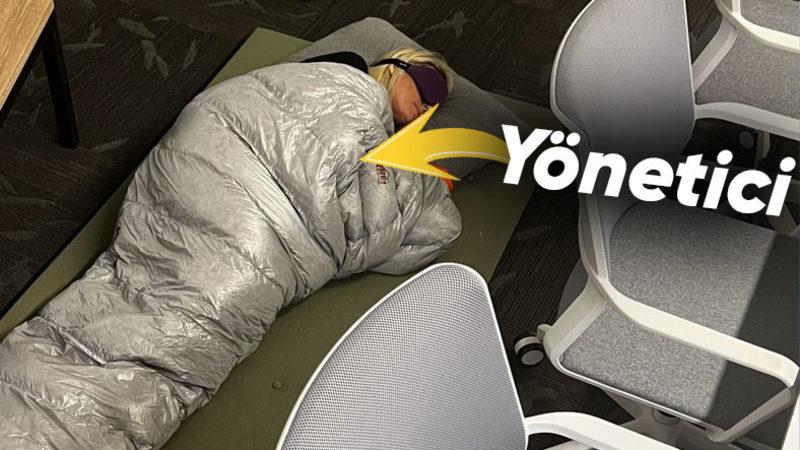 Elon Musk Biraz Abarttı Sanki: Gece Gündüz Çalışan Twitter Çalışanlarının Ofiste Uyurken Çekilen Fotoğrafı Gündem Oldu