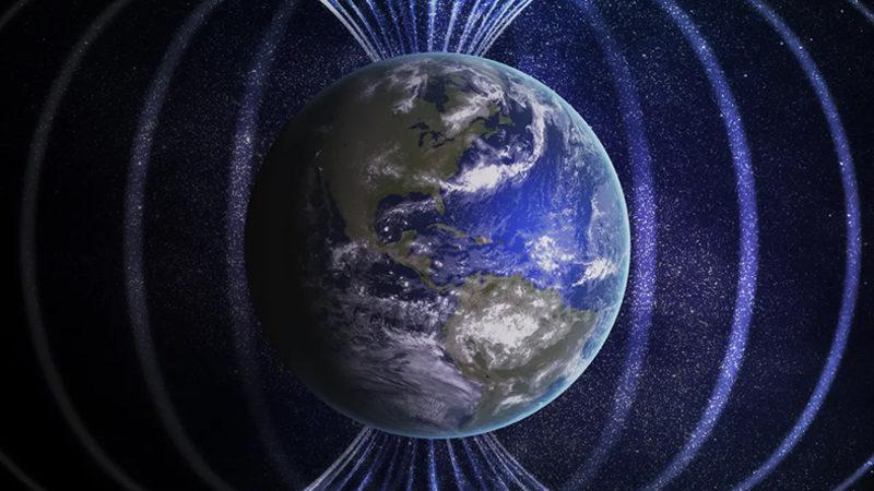Dünya’nın Manyetik Alanın 200 Milyon Yılda Bir Güç Kaybettiği Ortaya Çıktı