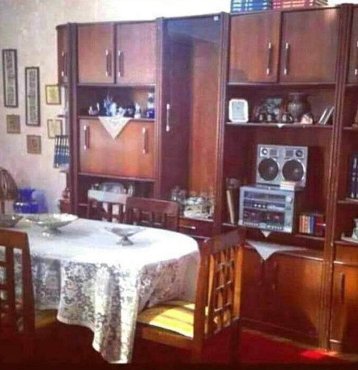 Meğer Herkesin Salonu Benzermiş: Doksanlardaki Doğum Günlerinde Çekilmiş 21 Çocukluk Fotoğrafı