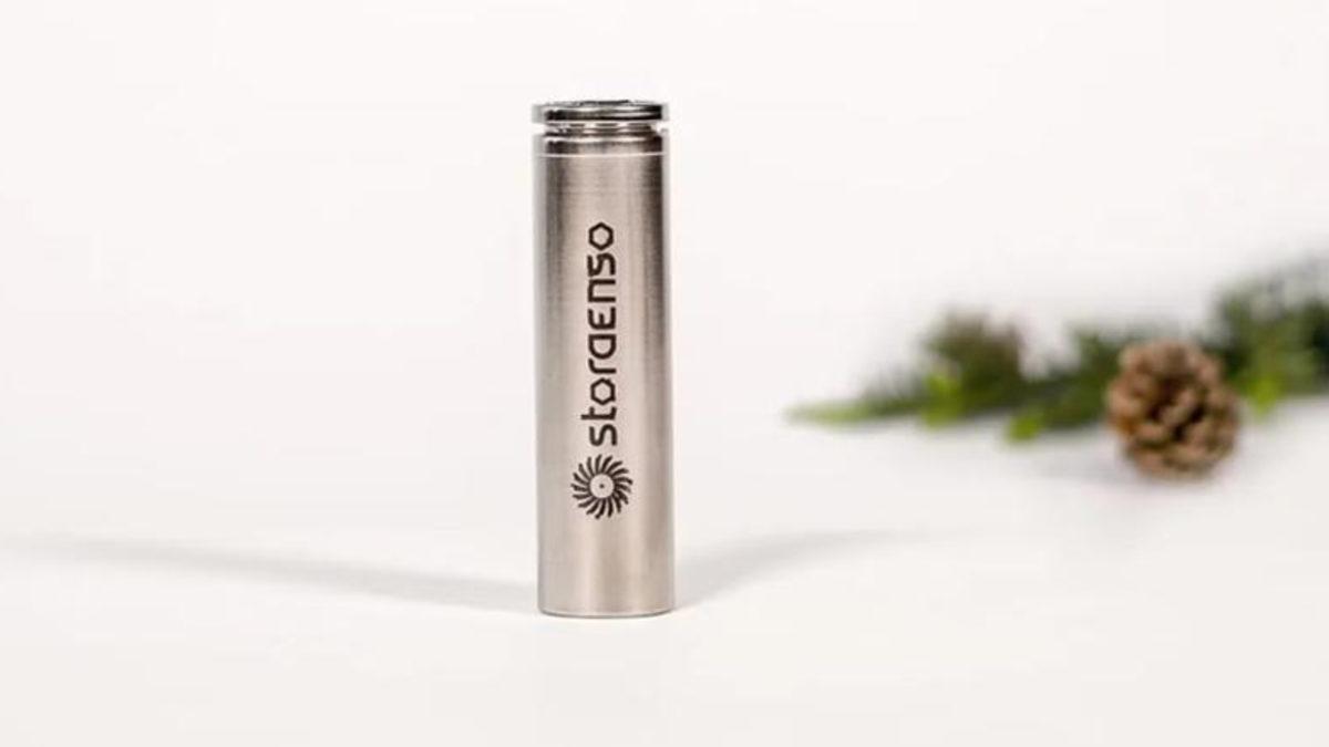 Ağaçlardan Batarya Üretmenin Bir Yolu Bulundu: Sadece 8 Dakikada %100 Şarj Oluyor!