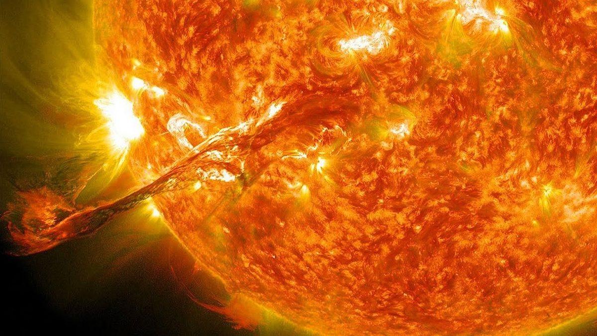 Netflix’in Popüler Dizisi Into The Night’ta Anlatıldığı Gibi Güneş, Bir Gün Bizi Gerçekten Öldürebilir mi?