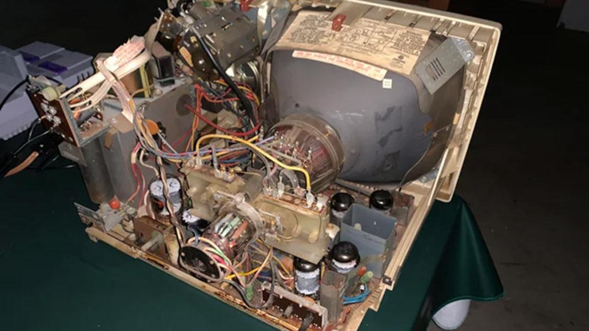 Bozulan Elektronik Aletleri 