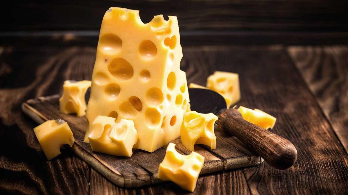 Cips Paketini Açınca Gelen O Keskin Ayak Kokusunun Sebebi Ne?