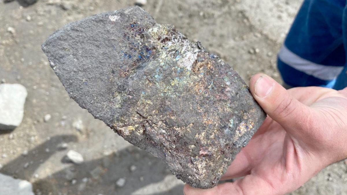 Dünya’da Daha Önce Hiç Olmayan Bir Madde İlk Kez Üretildi! (Yani Artık Var)