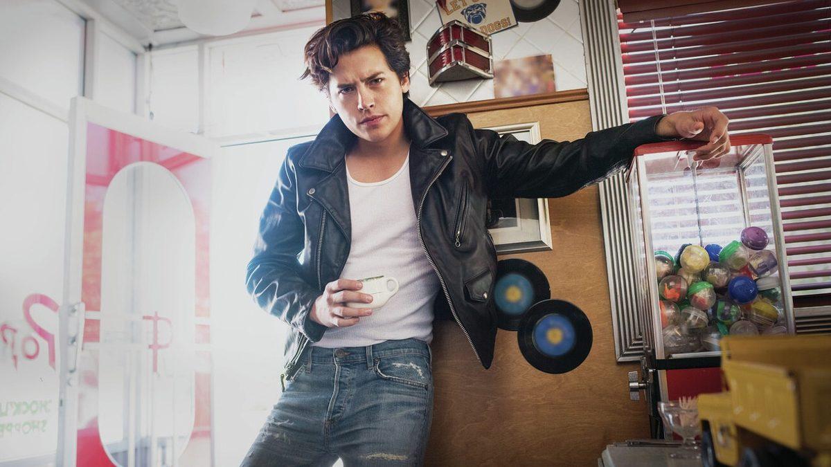 Gizemlerle Dolu Riverdale Dizisi Hakkında Daha Önce Duymadığınız 15 İlginç Bilgi