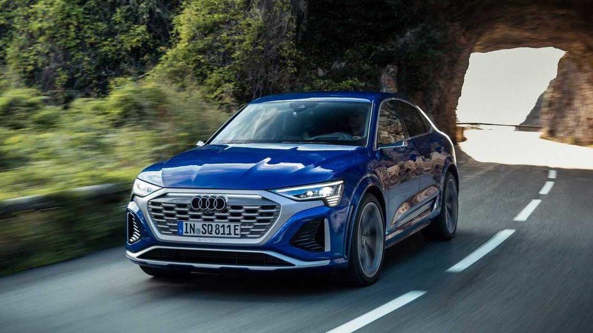 İçinde Sürücü Bile Yokken Kendi Kendini Park Edebilen Audi Q8 E-Tron Tanıtıldı