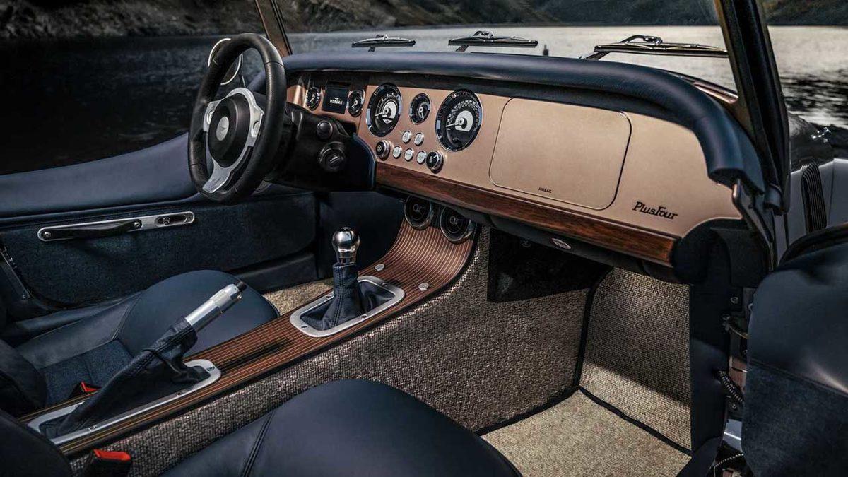 2023 Model ’Klasik Otomobil’ Morgan Plus Four Tanıtıldı: Sadece Otobanda Değil, Zamanda da Yolculuk Yaptırıyor...