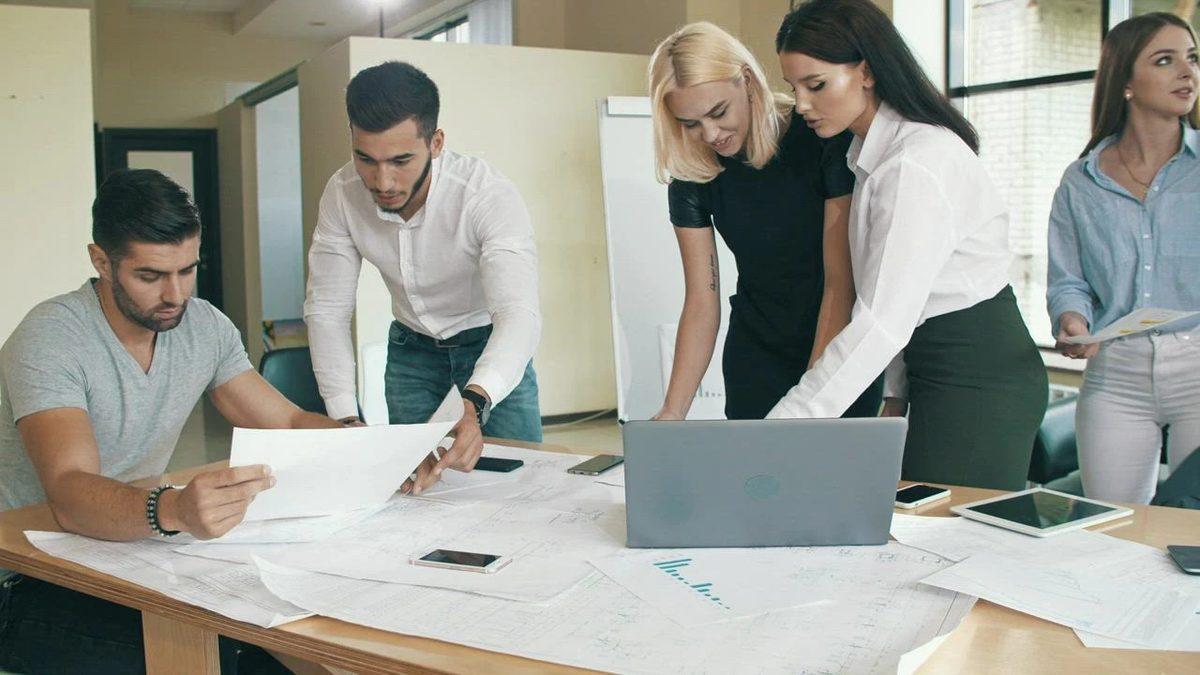 Haftalık Çalışma Saatlerinin Kısalması Çalışanları ve Patronları Nasıl Etkiler?