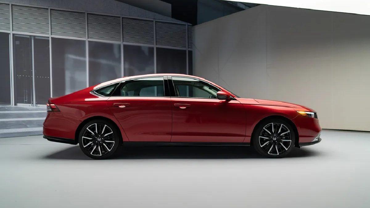 2023 Honda Accord Tanıtıldı! (En 