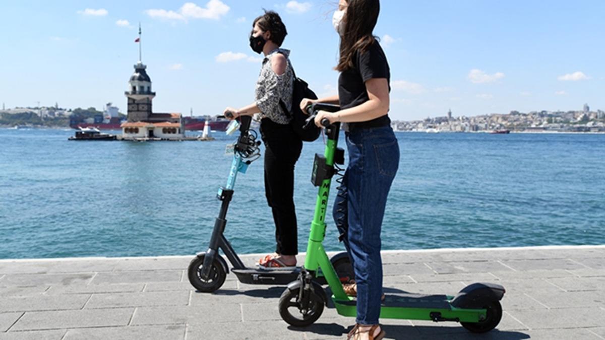 İstanbul Büyükşehir Belediyesi, Kiralık Elektrikli Scooter’lara Düzenlemeler Getirdi: İşte Yeni Kurallar