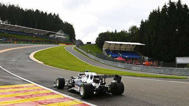 Yağmurlu Havaya ve Büyük Bir Kazaya Yer Veren Belçika GP’de Sıralama Turlarının Kazanan İsmi Belli Oldu