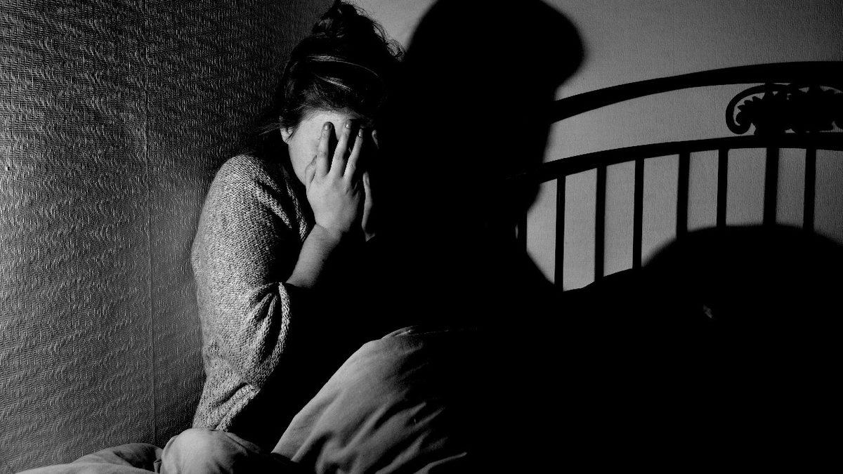 Karanlıktan Neden Korkarız? Tarihi İnsanlığın Başlangıcına Kadar Uzanan Bu Fobinin Hikayesi