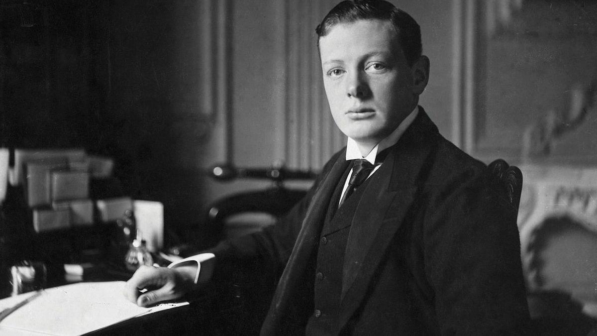 Askeri Okul Sınavlarında Tam 2 Defa Başarısız Olmasına Rağmen 2. Dünya Savaşı’nın Kaderini Değiştiren Winston Churchill Hakkında 10 Enteresan Bilgi