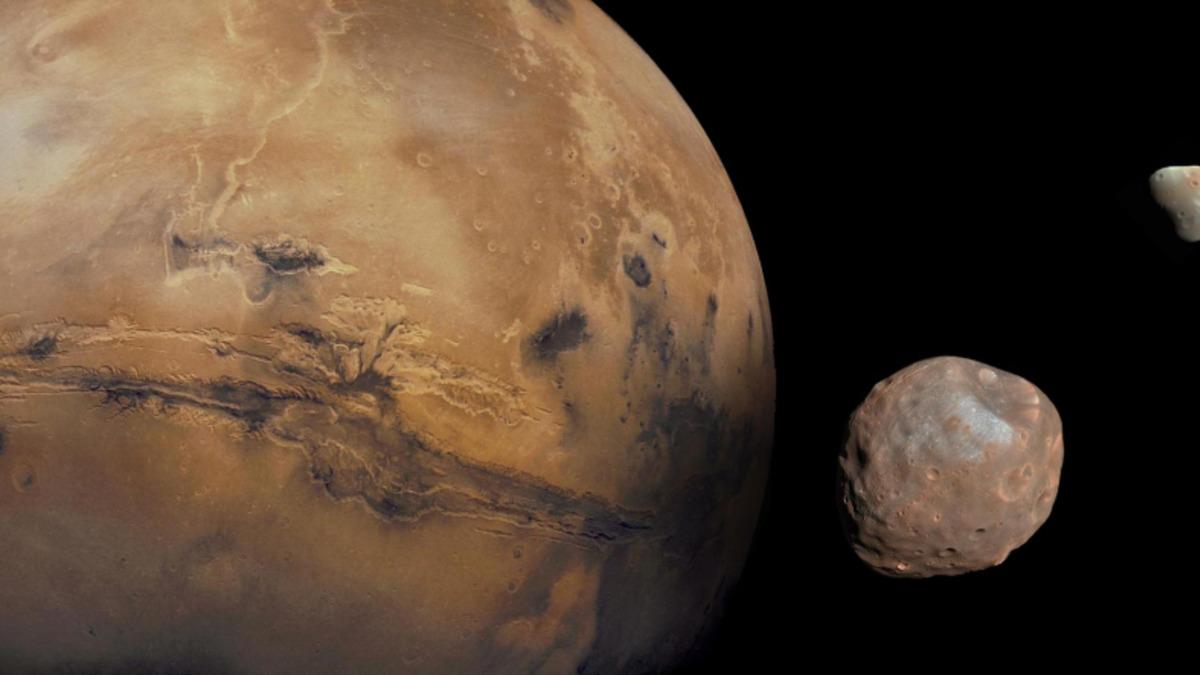 Mars’ın Kendi Aylarından Birini ’Parçaladığı’ Ortaya Çıktı