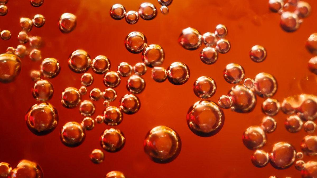 Gazlı İçeceklerin Asidi Kapağı Açıldığında Neden Hemen Kaçıyor?