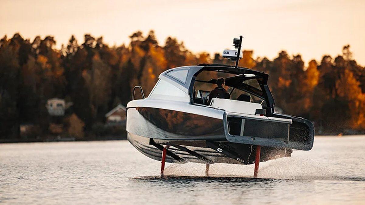 Gövdesi Denize Temas Etmeden Hareket Edebilen ’Uçan Tekne’ ile Tanışın: Candela C-8