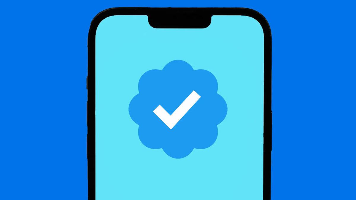 Twitter ’Paralı Mavi Tik’ İçin Kuralları Yine Değiştirdi