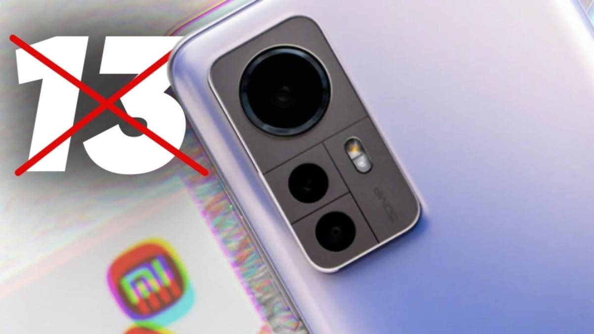 Xiaomi, Apple ve Samsung’un İzinden Gidiyor: Paylaşılan Fotoğrafa Göre Yeni Amiral Gemisinin Adı ’Xiaomi 13’ Olmayacak