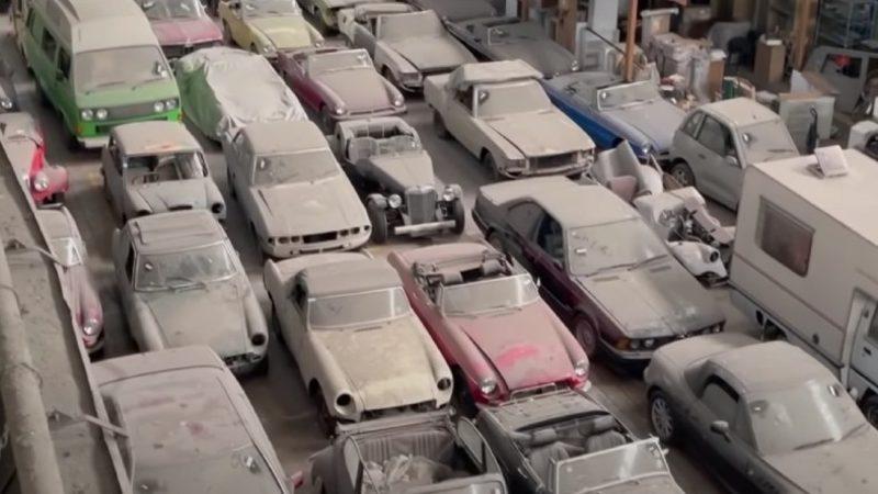 Bir Ahırda Bulunan 175 Efsane Klasik Otomobil, Açık Artırmayla Satışa Çıkacak