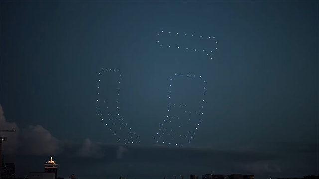 Samsung’dan Z Flip 3 ve Z Fold 3 Temalı Drone Şovu [Video]