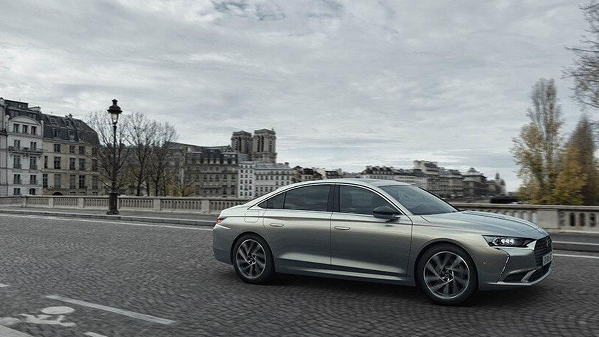 Kendine Özgü Tasarım Detaylarıyla Dikkat Çeken DS 9 2022’nin Öne Çıkan Özellikleri ve Fiyat Listesi