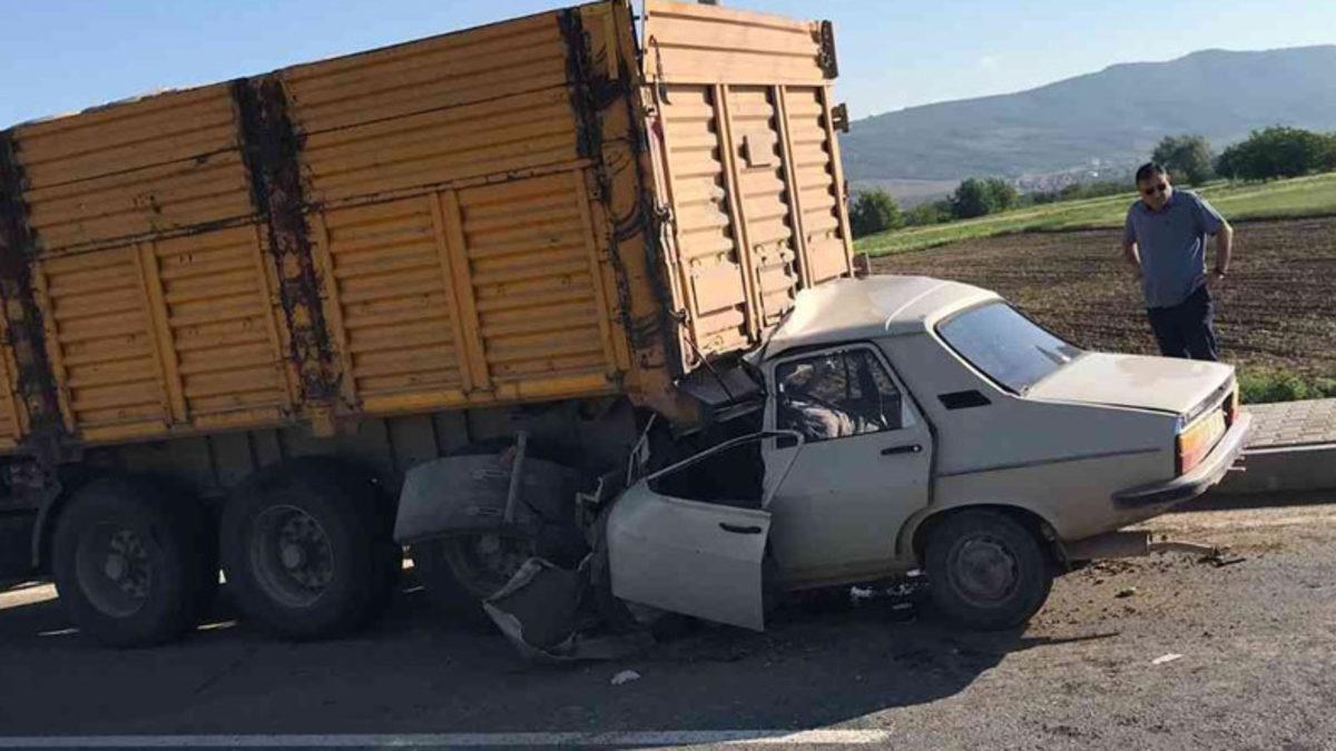 Tiyatrocuların Kazası Sonrası Tartışmalar Yeniden Başladı: Kamyon ve TIR’lardaki Darbe Emici Tamponlar Gerçekten Hayat Kurtarır mı?