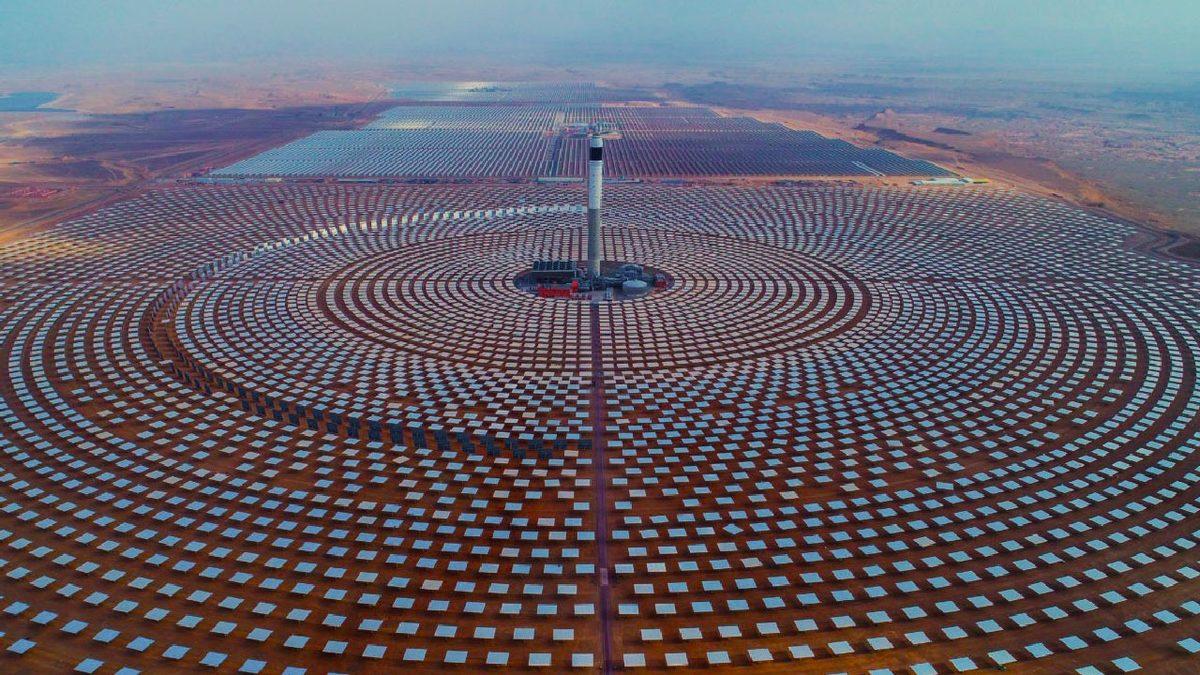 Sahra Çölü’nü Güneş Panelleriyle Kaplarsak Tam 4 Tane Dünya’nın Enerji İhtiyacı Karşılanabilir: Peki Neden Yapılamıyor?