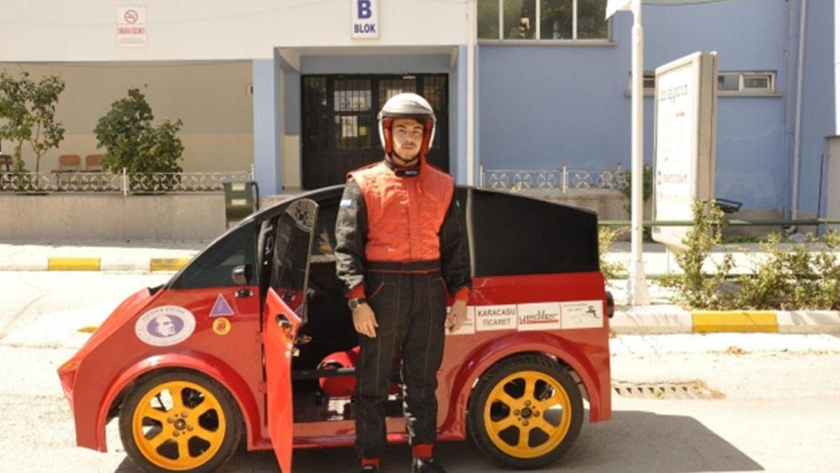 Eskişehir’de Lise Öğrencileri, 95 Kuruş ile 100 Kilometre Gidebilen Elektrikli Otomobil Geliştirdi