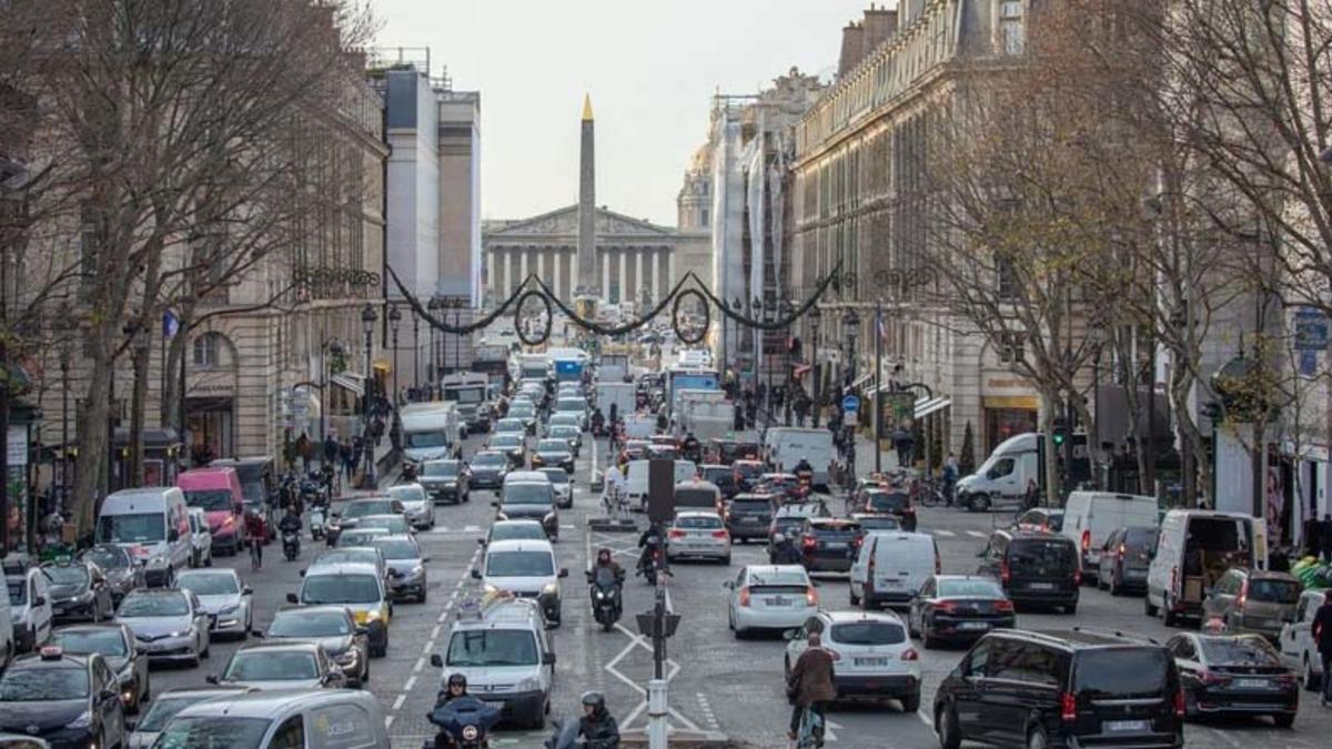 Kağnıyla mı Gidecekler: Paris’te Maksimum Hız Sınırı 30 km/s’e İndirildi
