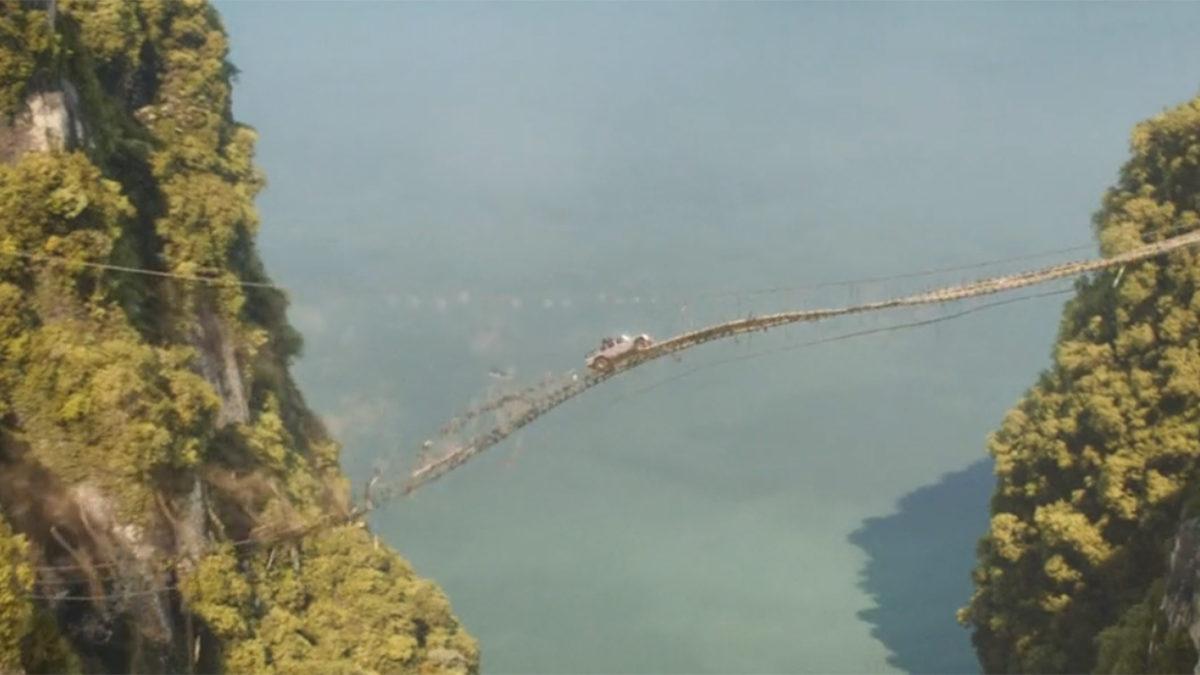 Hızlı ve Öfkeli’nin Tamamen Mantık Dışı Kurgulandığını İspatlayan 10 Sahne