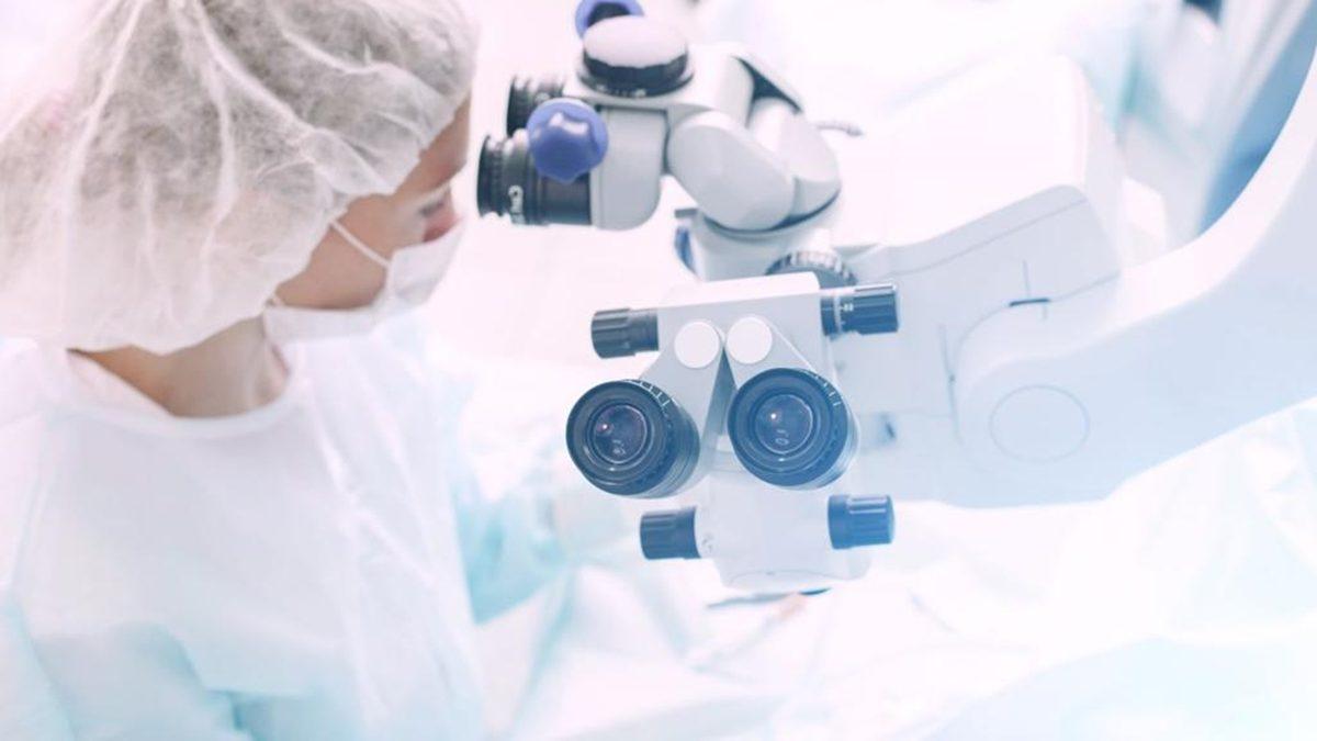 Türk Yazılımcılar ve Göz Doktorları, Sanal Gerçeklik Sistemi Geliştirdi: Artık Göz Ameliyatından Korkmaya Son!