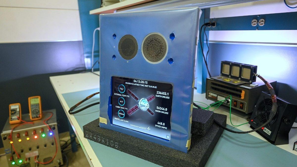 İnsanlığı Ay’a Geri Götürecek Orion Aracındaki iPad Sayesinde, Siz de Dünya’dan Uzaya Mesaj Gönderebilirsiniz!