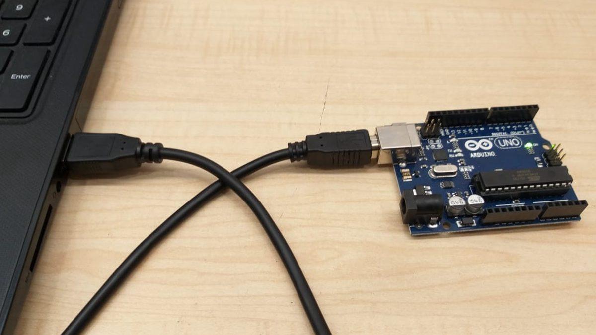 Elektroniğe İlgisi Olanların Bilmesi Gereken Arduino Nedir, Nasıl Programlanır?