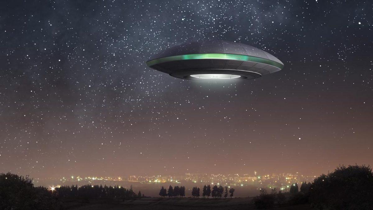 Ünlü Fizikçiden Bilim İnsanlarına UFO Uyarısı: Dünya Dışı Oldukları Konusunda Açık Fikirli Olmalıyız