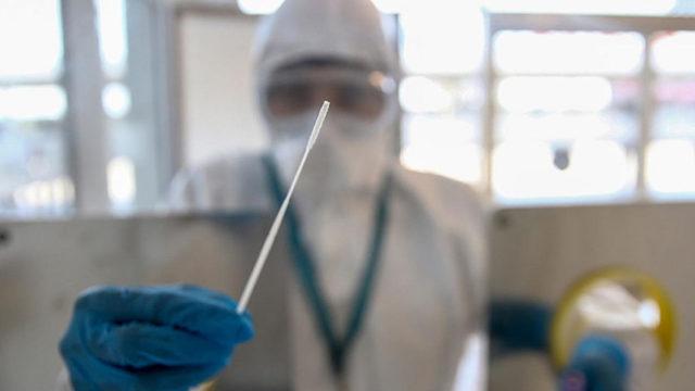 Aşı Olmayanlara PCR Testi Zorunluluğu Yarın Başlıyor: Hangi Önlemler Alınıyor?