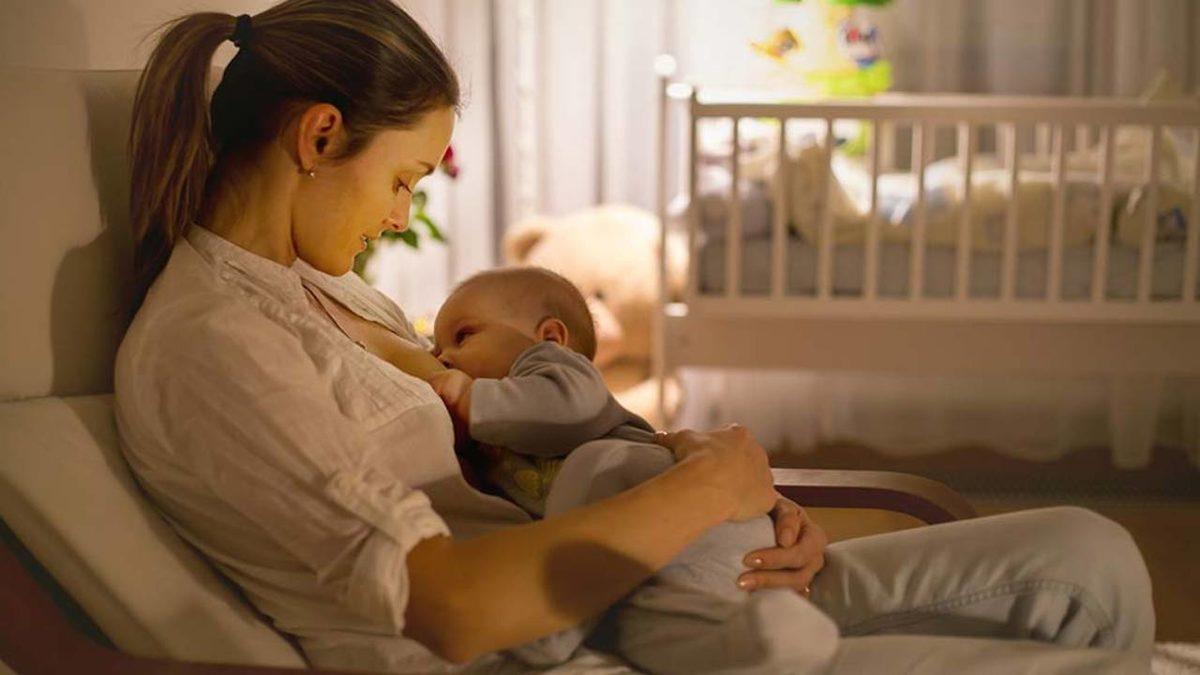 COVID-19 Aşısı Olmuş Annelerin Sütünde Koronavirüse Özgü Antikorlar Oluştuğu Tespit Edildi