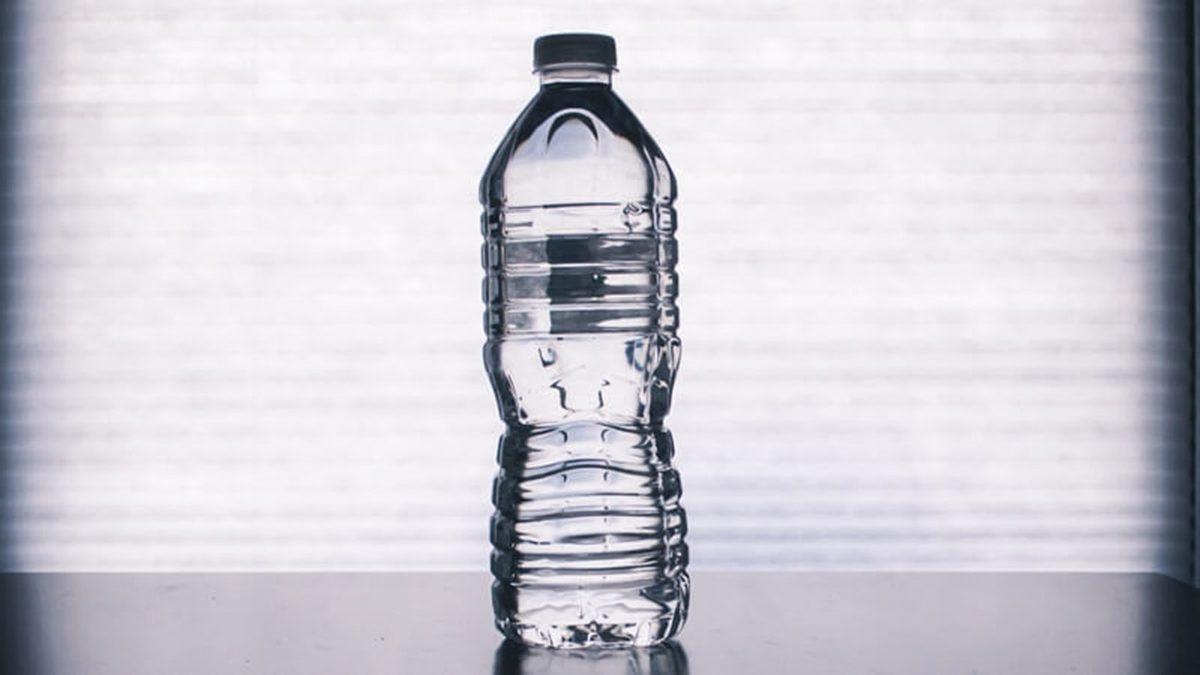 İçinde Neler Olabileceğini Öğrenince Damacana Sularını İçmek İstemeyeceksiniz (Kendi İyiliğiniz İçin)