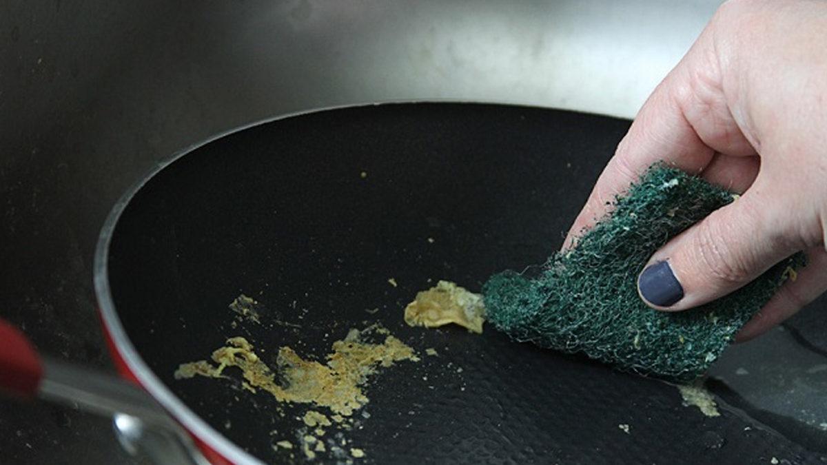 İnsanlığın Yüzde 99’unun Kanına Karıştığı Bilinen Teflondaki Kimyasallar Sağlığa Zararlı mı?