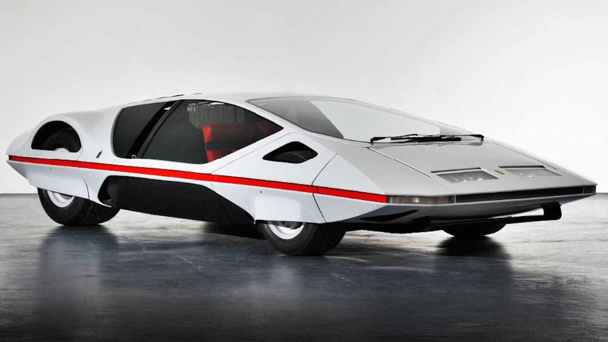 Togg’un Tasarımcısı Pininfarina, Şimdi de iPhone Kılıfı Tasarladı (Tabiki Araba Tasarımlı...)