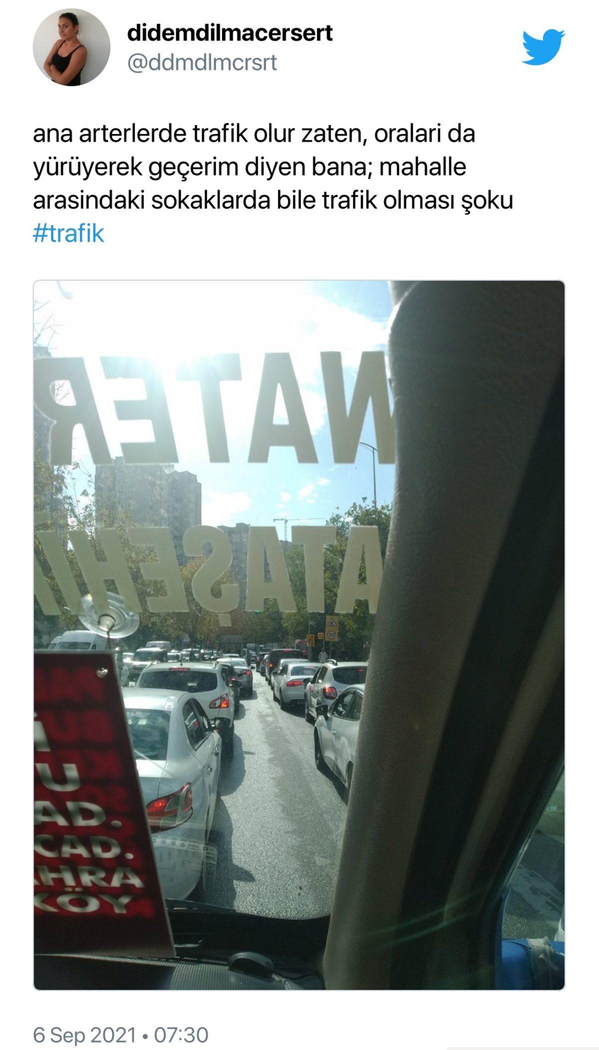 Okulun İlk Gününde Felç Olan Trafik ile İlgili Sosyal Medyadaki Tepkiler