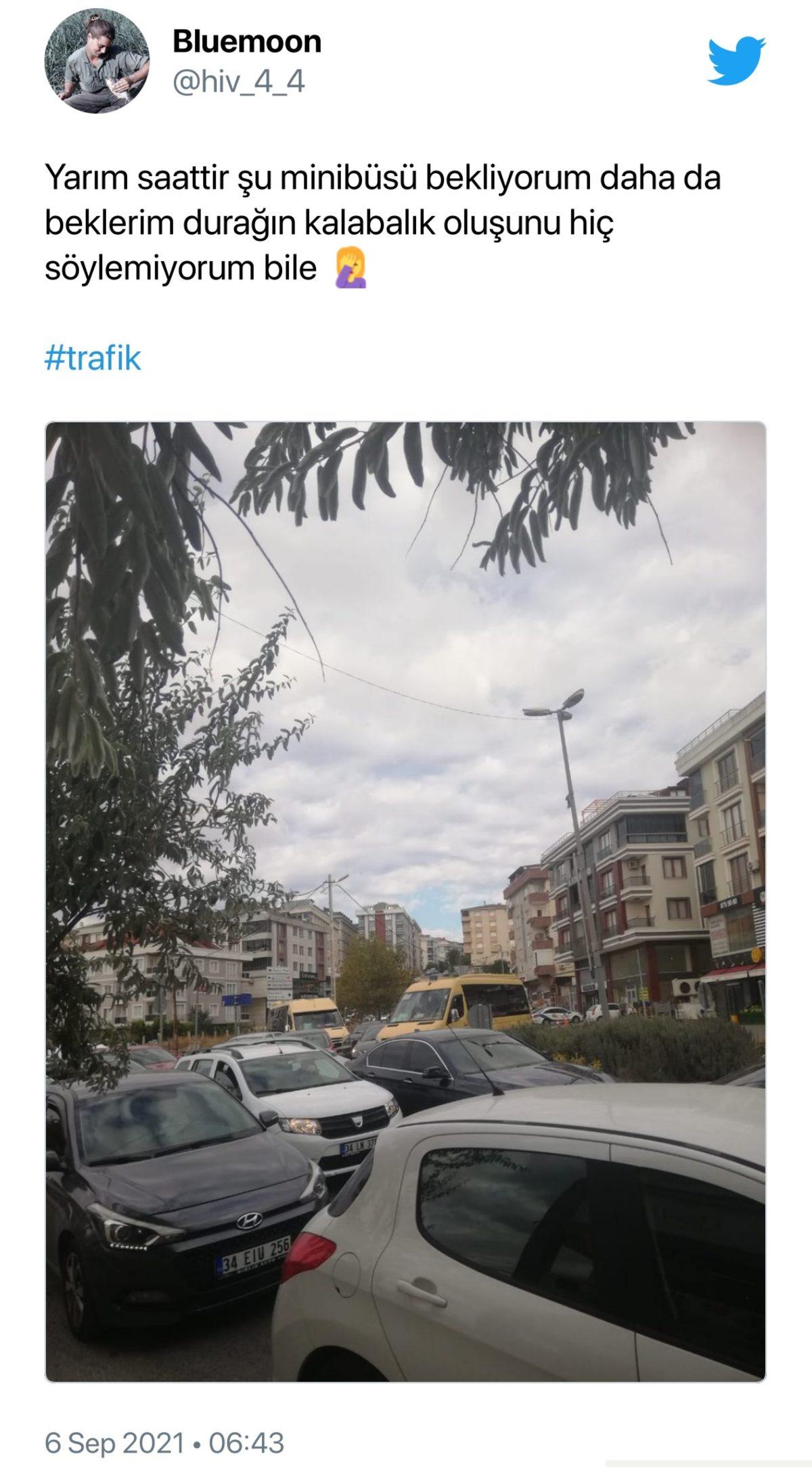 Okulun İlk Gününde Felç Olan Trafik ile İlgili Sosyal Medyadaki Tepkiler