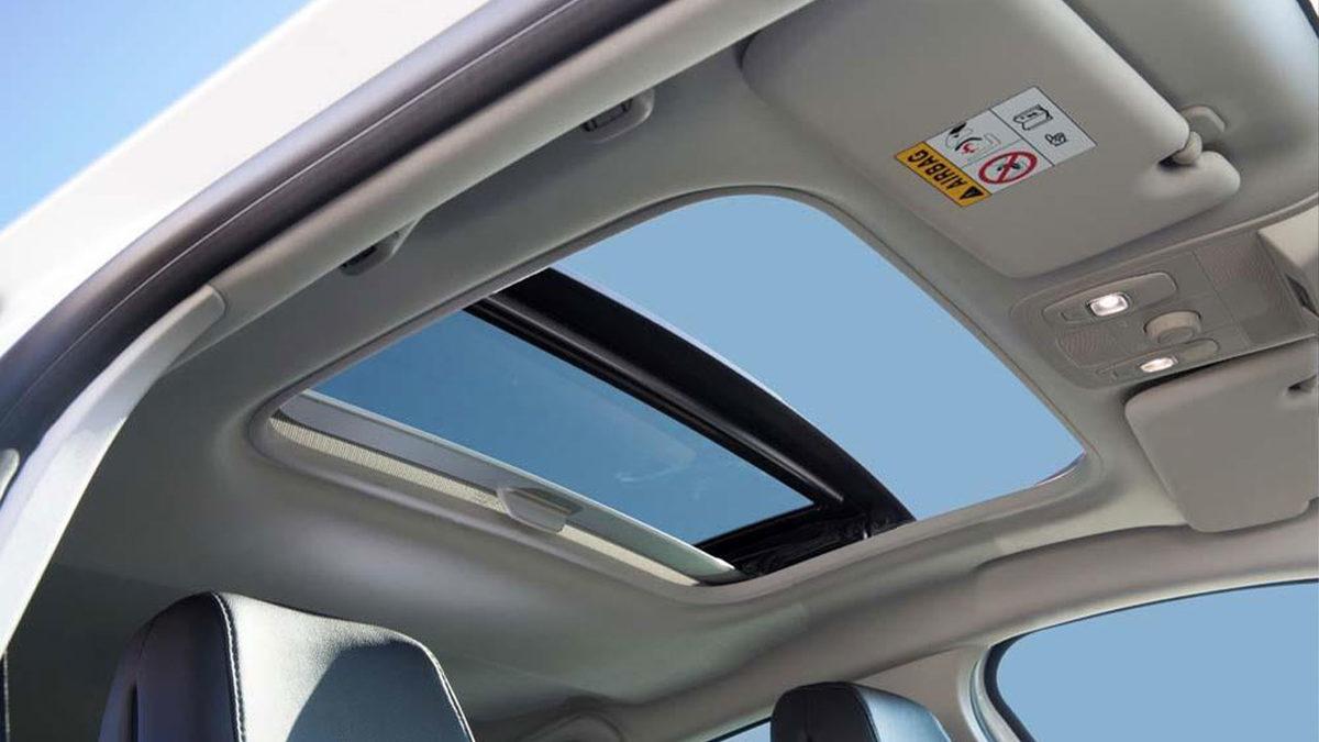 Yeni Renault Megane Sedan Dikkat Çeken Özellikleri ve Fiyat Listesi