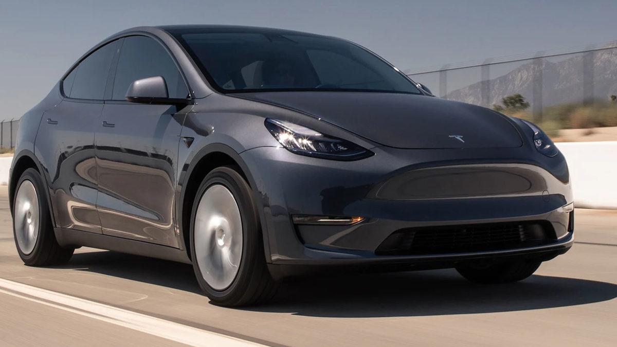 Toyota’nın İlk Tam Elektrikli Otomobili, Açıklananın Yarısı Kadar Yol Gidebildi: Soruşturma Başlatıldı!