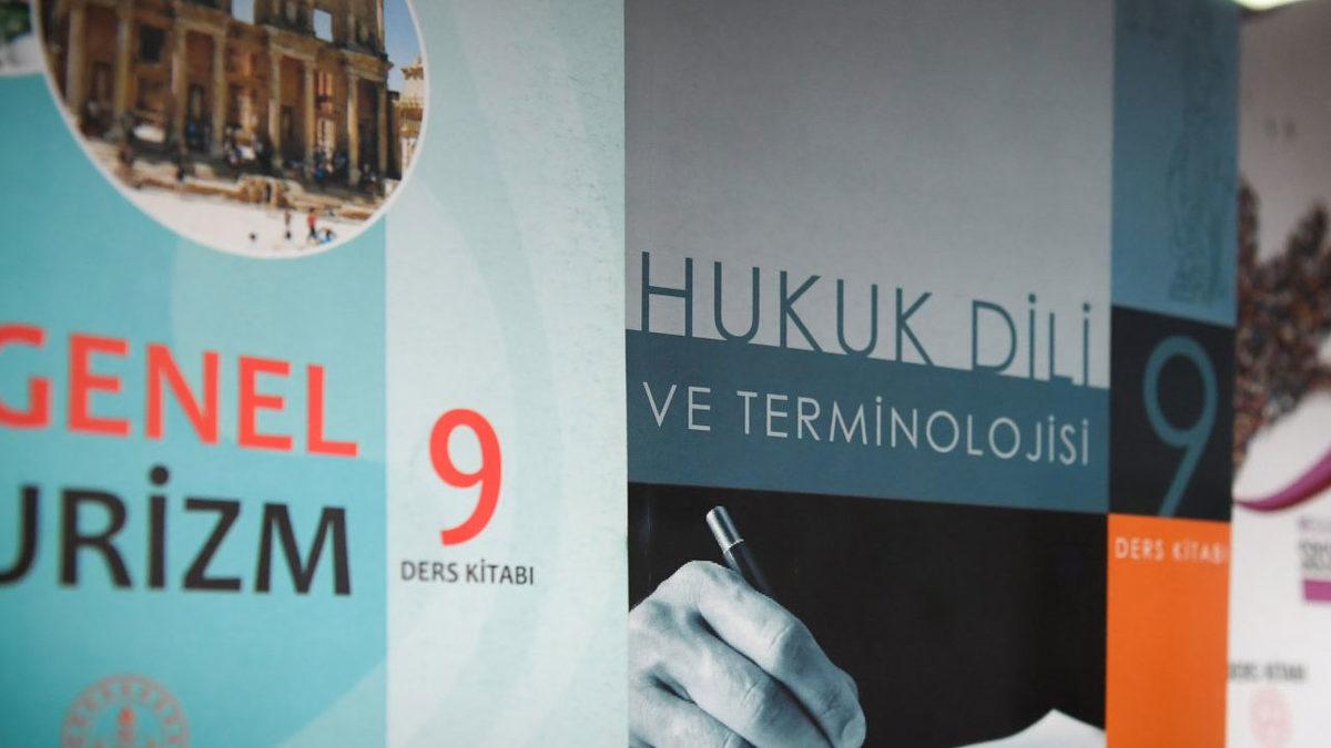 MEB, Meslek Ders Kitaplarını İlk Kez Ücretsiz Kitap Kapsamına Aldı