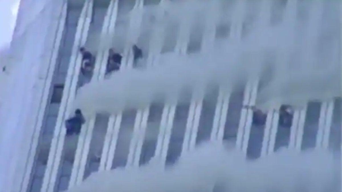 Bugün Tam 21 Yıl Oldu: Yaşanacak Felaketten Habersiz İnsanların 11 Eylül Saldırılarında Çektiği Görüntüler