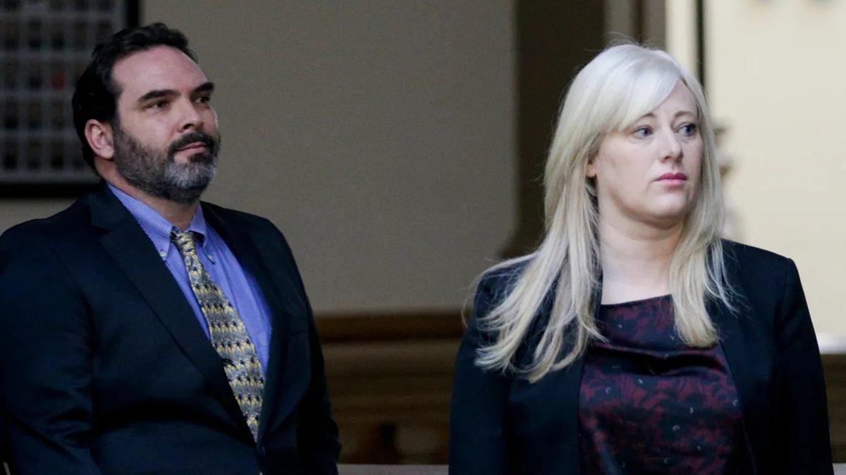 Evlat Edindikleri Çocuğun Aslında Kötü Niyetli Bir Yetişkin Olduğunu İddia Eden Ailenin Gerilim Dolu Hikayesi