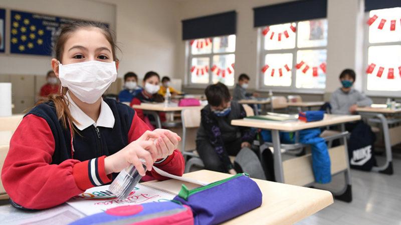 Koronavirüs, Sadece Bu Yıl Okullaşma Oranının Üçte Bir Oranında Azalmasına Neden Oldu