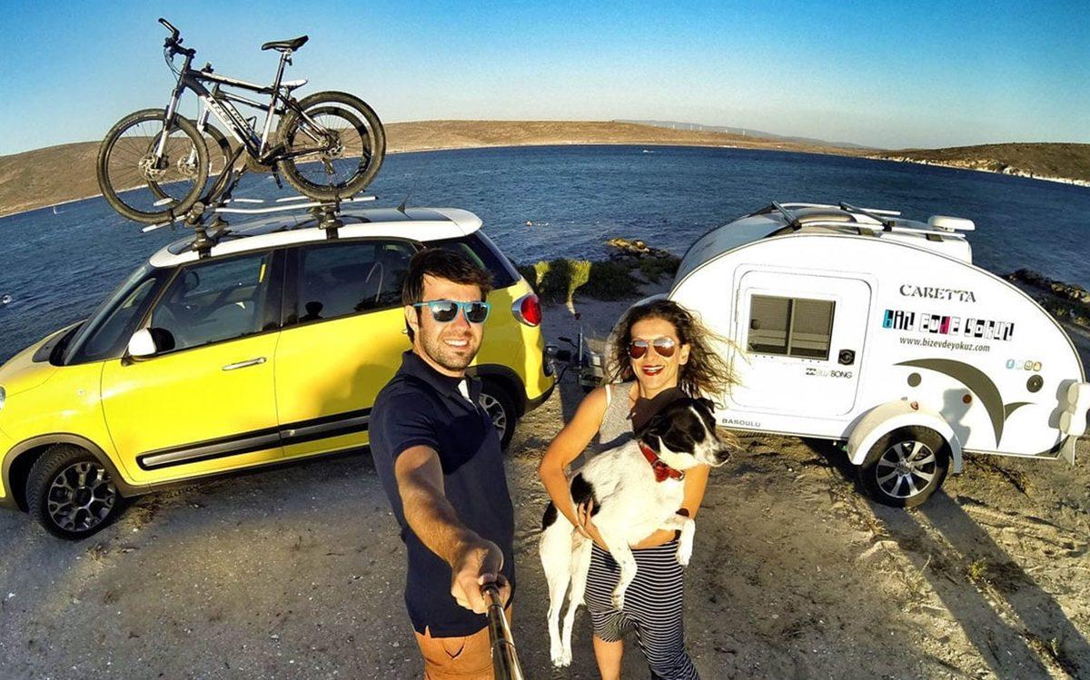 Oturduğumuz Yerden Dünyayı Geziyor Gibi Hissettiren 15 Seyahat Hesabı