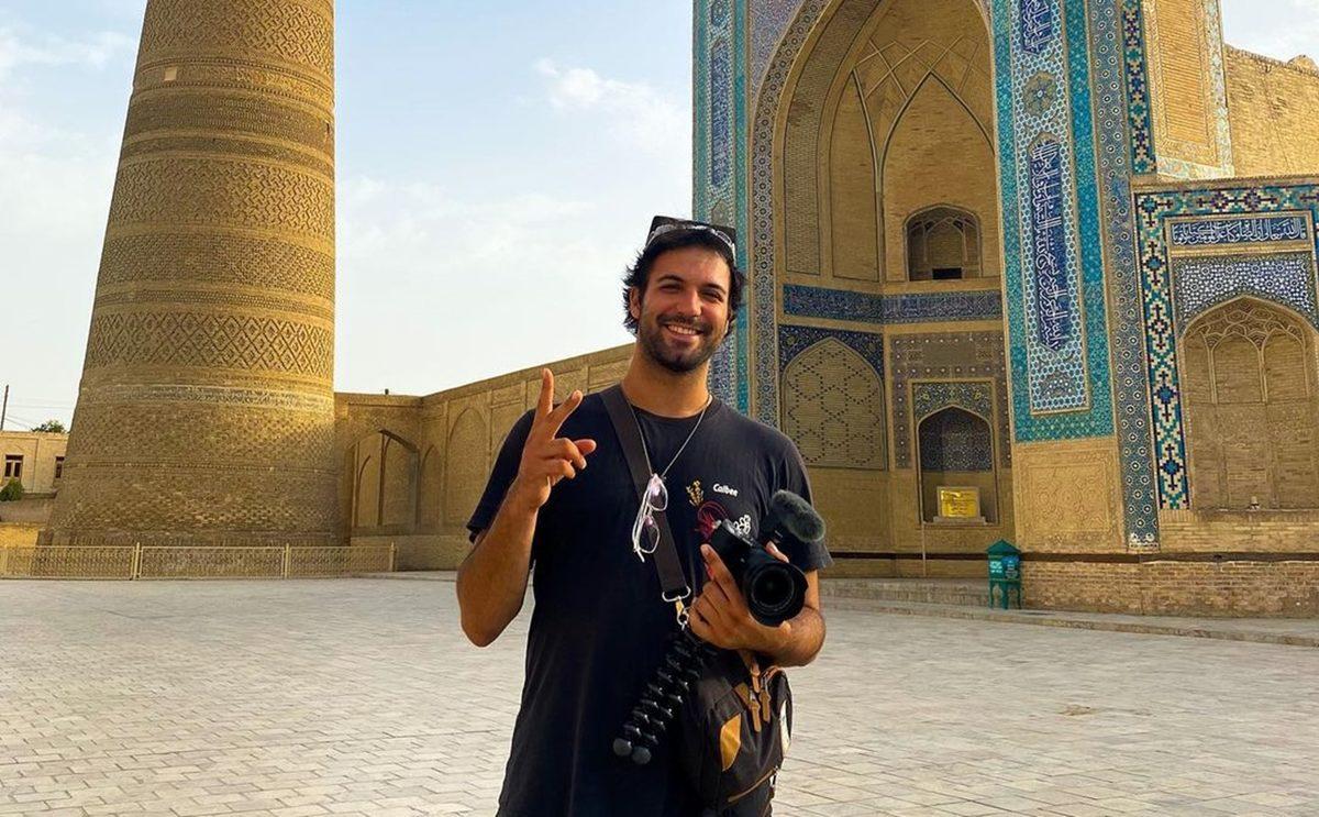 Oturduğumuz Yerden Dünyayı Geziyor Gibi Hissettiren 15 Seyahat Hesabı